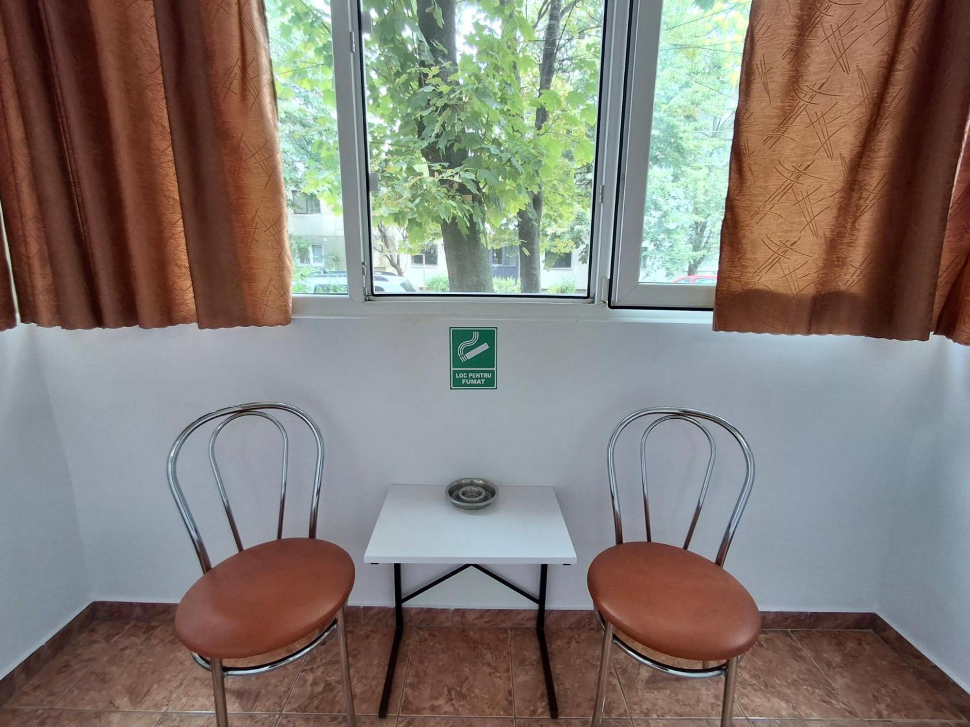 Apartament Alis2011 Buzău Exteriör bild